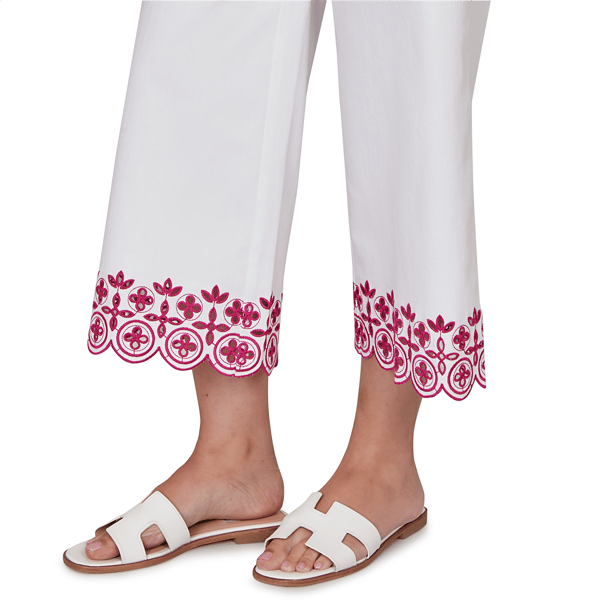 Womens Ruby Rd. Hothouse Florals Embroidery Hem Wide Capris