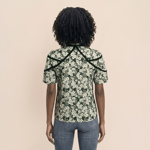 Womens Draper James Flutter Sleeve Floral Ruffle Neck Blouse