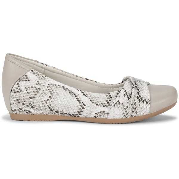 Womens Baretraps® Mitsy Casual Flats