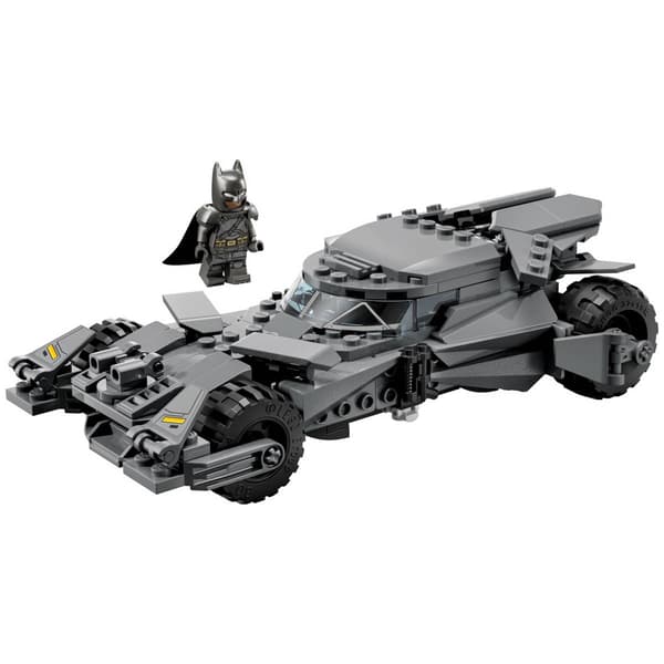 LEGO® Batman V Superman Batmobile