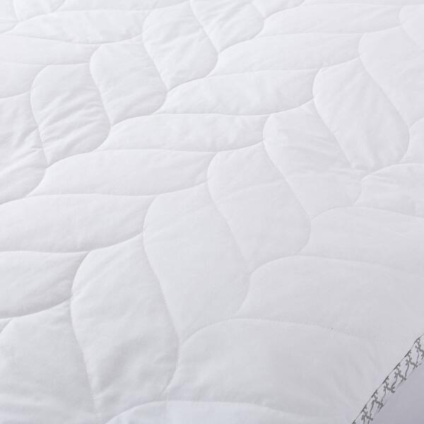 Waverly Quilted Cotton Top with Feather Topper