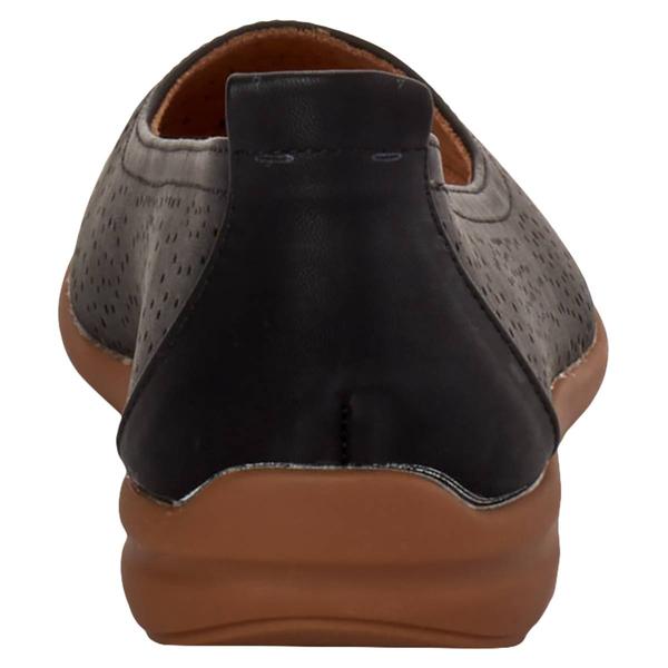 Womens Cliffs by White Mountain Cortney Ballet Flats