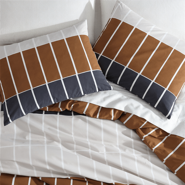 Marimekko Tiiliskivi Raita Cotton Duvet Cover Set