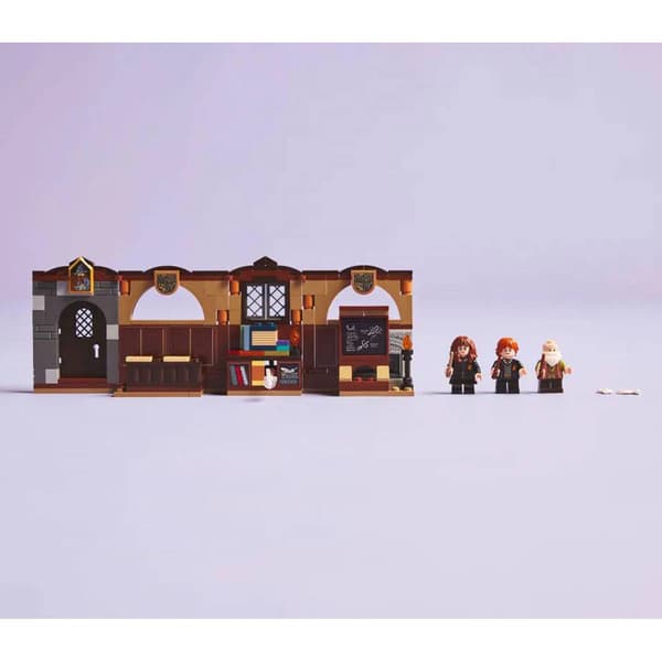 LEGO&#174; Harry Potter Hogwarts&#8482; Castle: Charms Class Building Kit