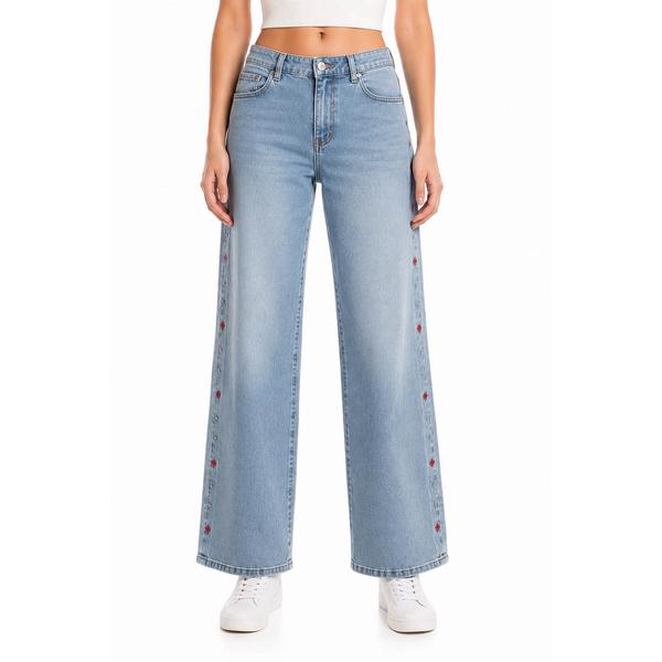 Juniors Madden Girl Rose Stud Ultra 90''S Wide Leg Jeans