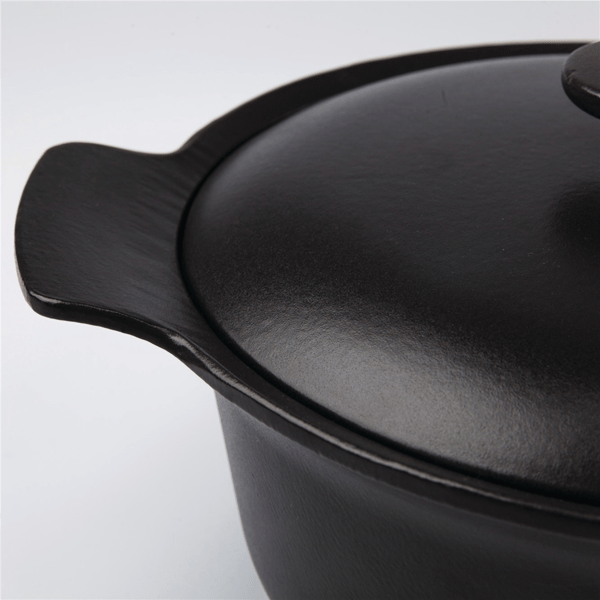 BergHOFF Ron Cast Iron 11in. 5.5qt. Dutch Oven with Lid