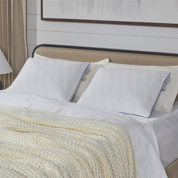 La-Z-Boy(R) Hybrid Serene Foam Pillow - image 