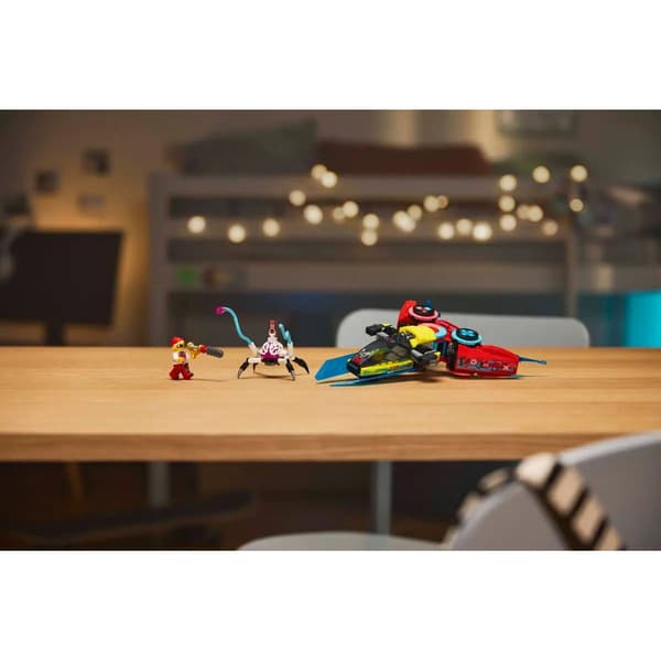 LEGO&#174; DREAMZzz Cooper''s Gaming Controller Jet Building Kit
