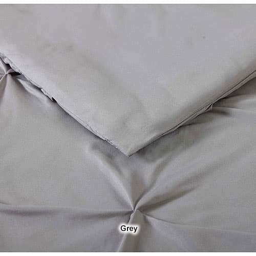 Truly Soft Pleated Comforter Set