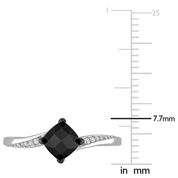 Radiant Rainbow™ 10kt. Gold 1ctw. Cushion Diamond Ring