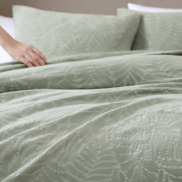 Tommy Bahama Harbor Palm 3pc. Comforter Set