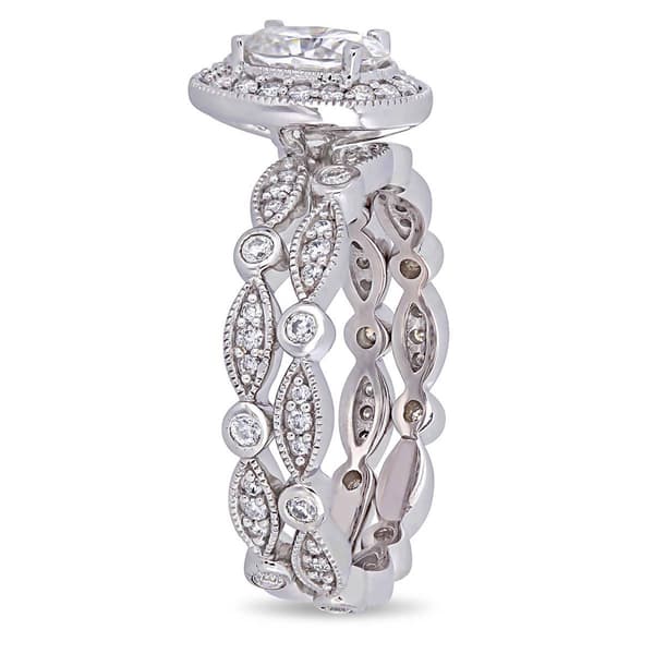 Diamond Classics&#8482; 10kt. Oval Cut Infinity Bridal Ring Set