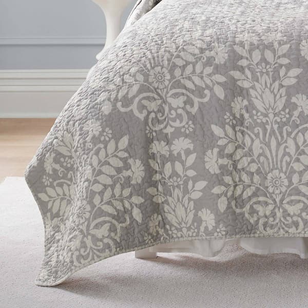 Laura Ashley® Rowland 136 Thread Count Reversible Quilt Set