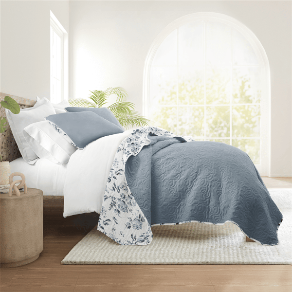 Soft Essentials Ultra Soft Rose Garden Reversible Quilt Set