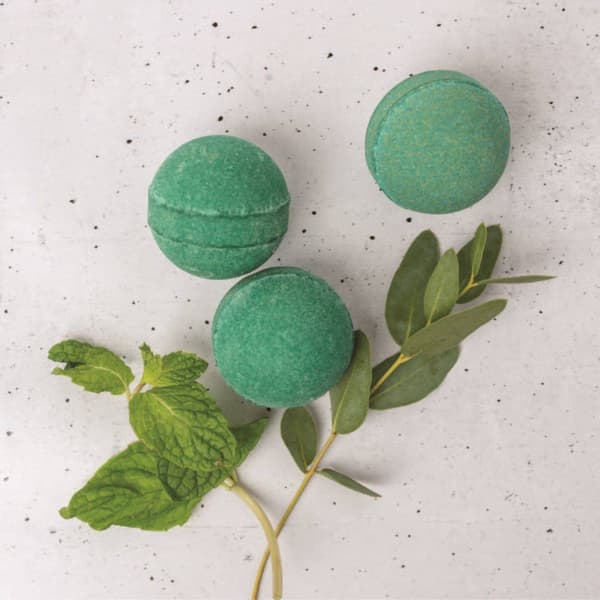 Cosset Breathe Aromatherapy Bath Marble