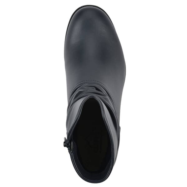 Womens Cliffs by White Mountain Durbon Ankle Boots