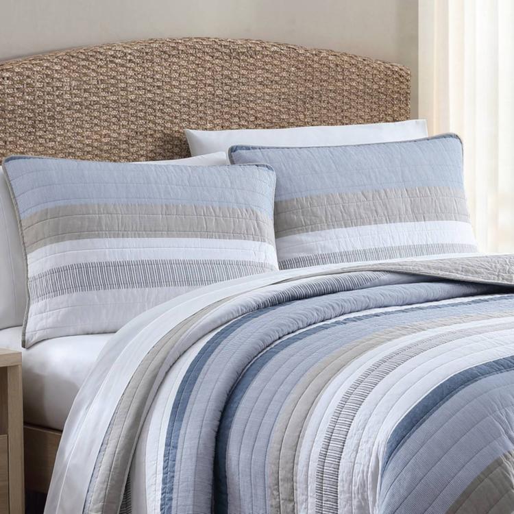 Nautica Galewood 136 Thread Count Reversible Quilt Set
