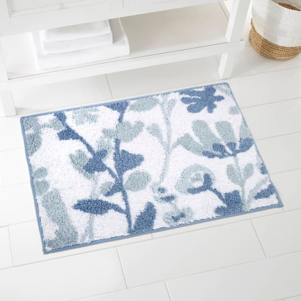 IZOD&#174; Mystic Floral Bath Rug