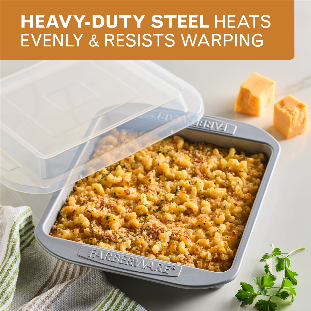 Farberware® Bakeware Nonstick Square Cake Pan with Lid