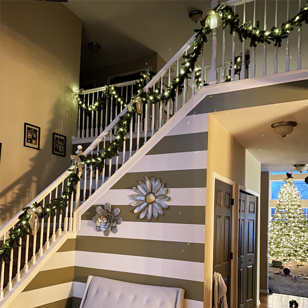 Northlight Commercial Canadian Pine Artificial Christmas Garland