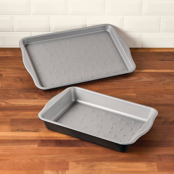 Farberware&#40;R&#41; Disney Bake with Mickey 2pc. Cake and Cookie Pan Set - image 