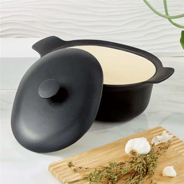 BergHOFF Ron Cast Iron 11in. 5.5qt. Dutch Oven with Lid