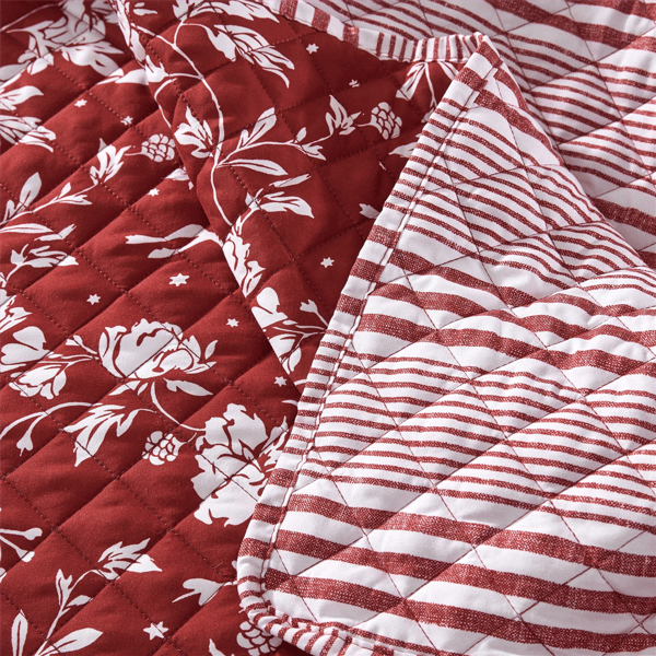 Martha Stewart Dancing Deer Quilt Set