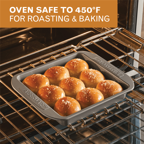 Farberware® Bakeware Nonstick Square Cake Pan with Lid