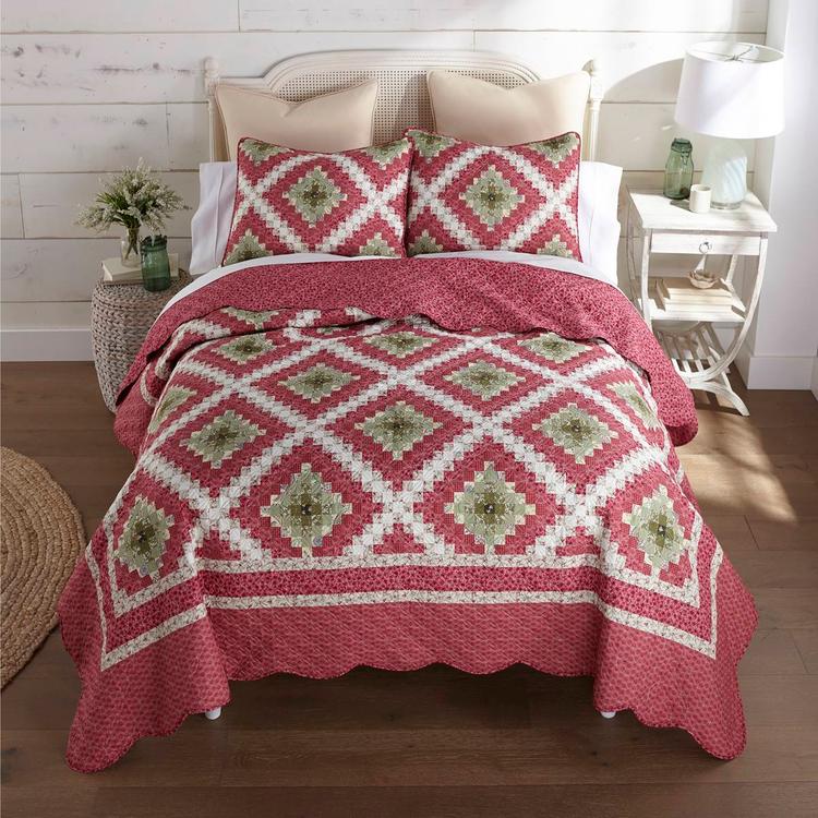 Donna Sharp Your Lifestyle Trip Around the World 3pc. Quilt Set