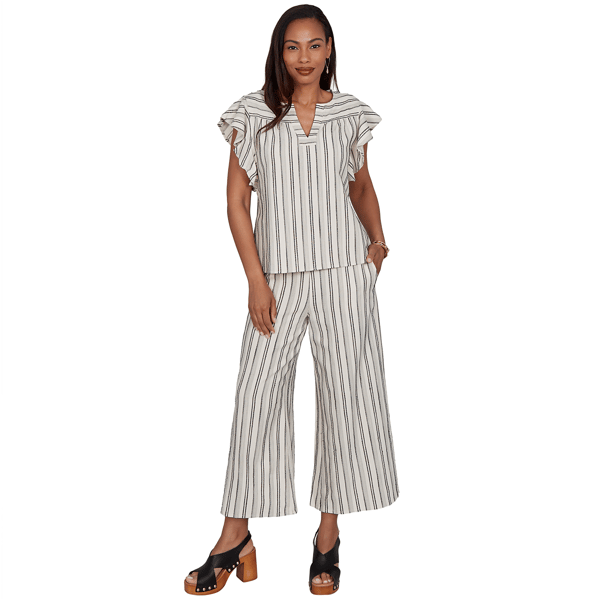 Womens Ruby Rd. Tropical Noir Flutter Sleeve Stripe Blouse