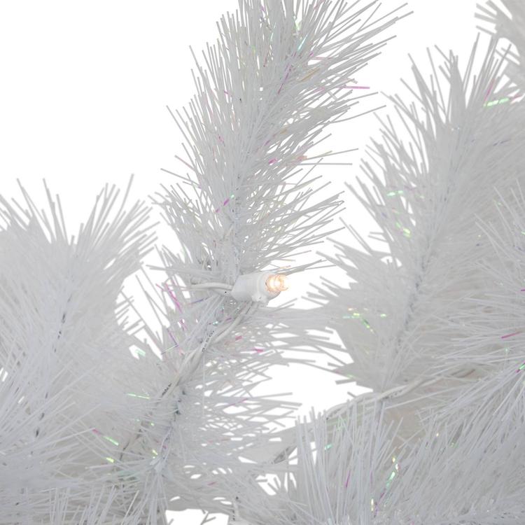 Northlight Seasonal 9ft. Pre-Lit Alaskan Pine Christmas Garland
