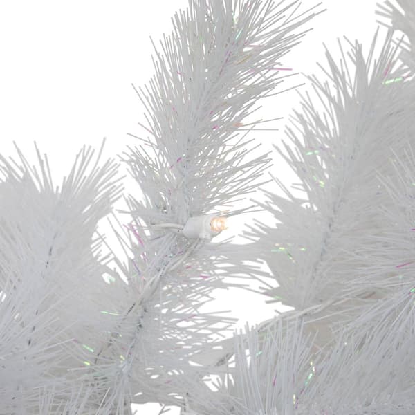 Northlight Seasonal 9ft. Pre-Lit Alaskan Pine Christmas Garland