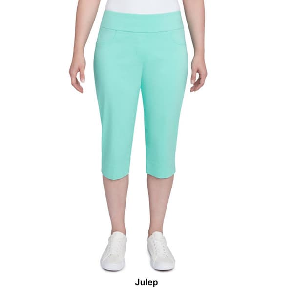 Womens Ruby Rd. Key Items Tech Pull-On Clamdigger Pants
