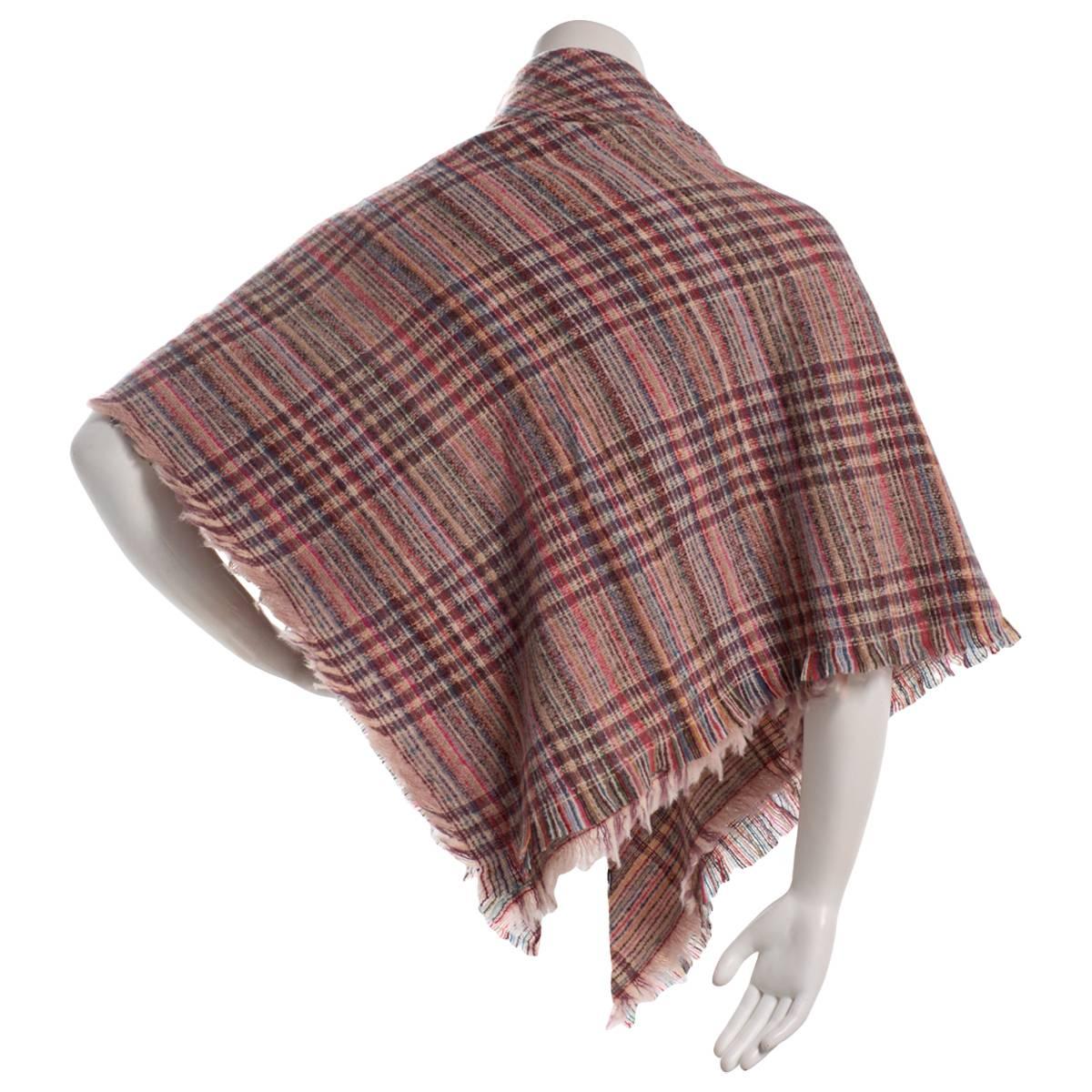 Womens Renshun Plaid Toggle Closure Fringe Edge Cape