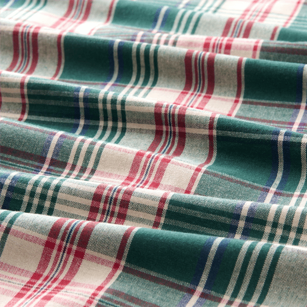 Threadmade Holiday Fireside Plaid Tablecloth