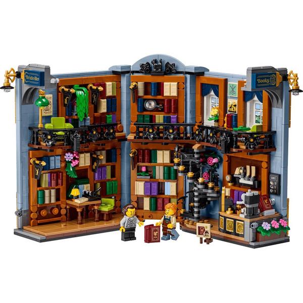 LEGO® Icons Bookstore: Book Nook