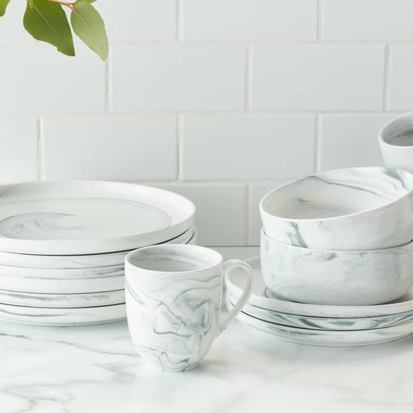 Stone Lain Brighton 16pc. Porcelain Dinnerware Set
