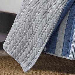 Nautica Saltmarsh 136 Thread Count Reversible Quilt Set