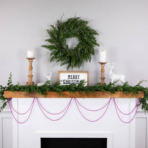Northlight Seasonal Shiny Pink Beaded Christmas Garland