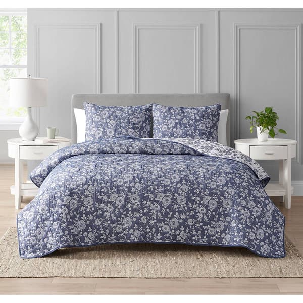 Cedar Court Marguerite Floral Reversible Quilt Set - image 