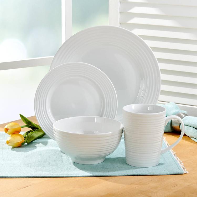 Gibson Home 16pc. Amelia Court Dinnerware Set