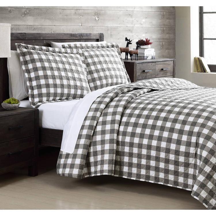Spirit Linen Home™ Holiday Grey & White Quilt Set