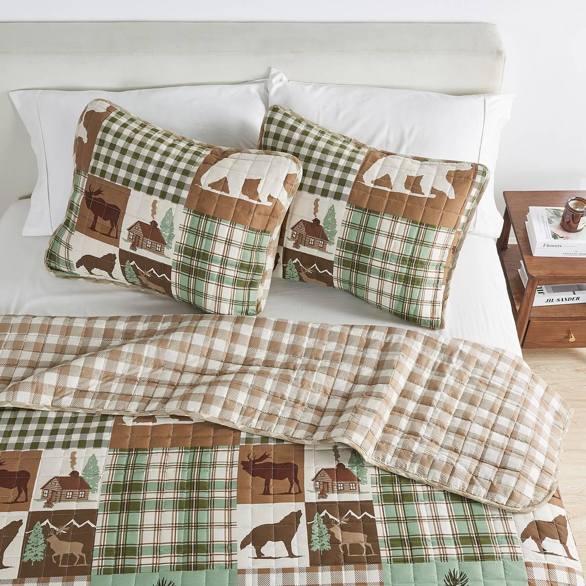 FreshFolds Matthew 3pc. Reversible Green Patchwork Quilt Set