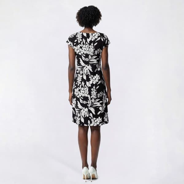Petite Connected Apparel Short Sleeve Floral Sarong Sheath Dress