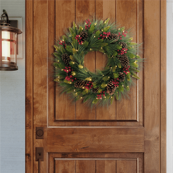 Puleo International Pre-Lit Christmas Wreath with Pinecones
