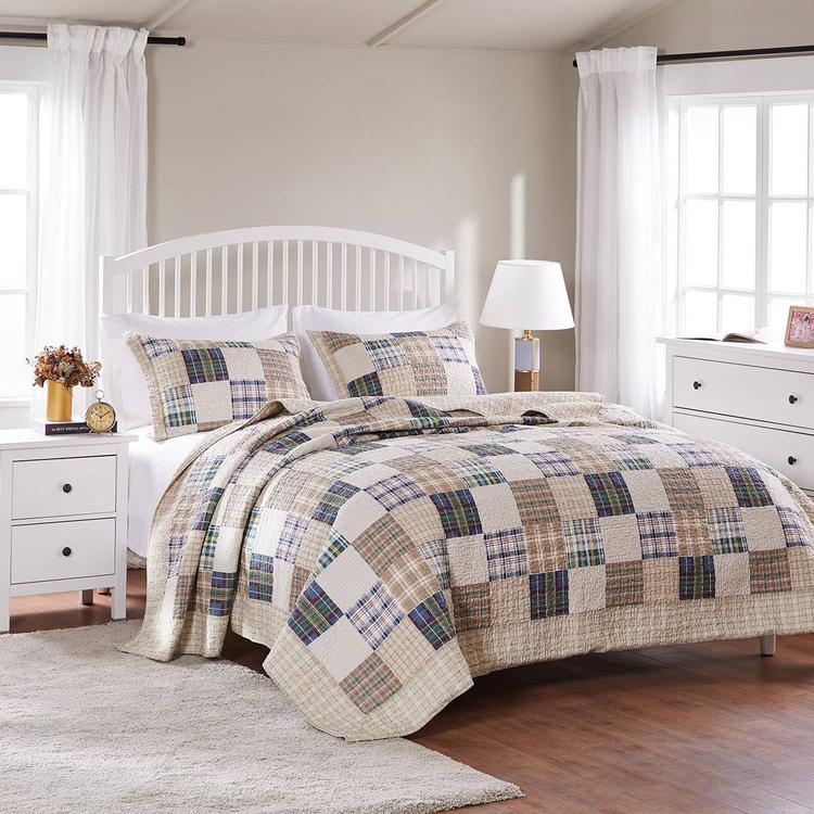 Greenland Home Fashions(tm) Oxford Reversible Quilt Set