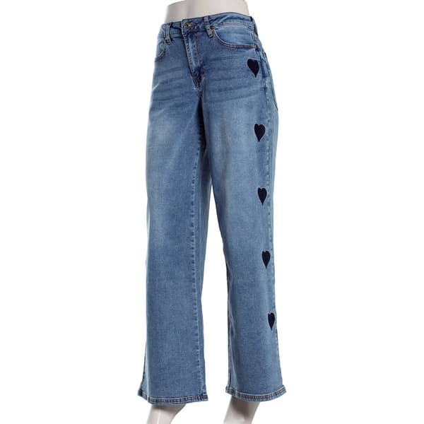 Juniors Madden Girl Ultra 90''s Jeans w/ Heart Embroidery