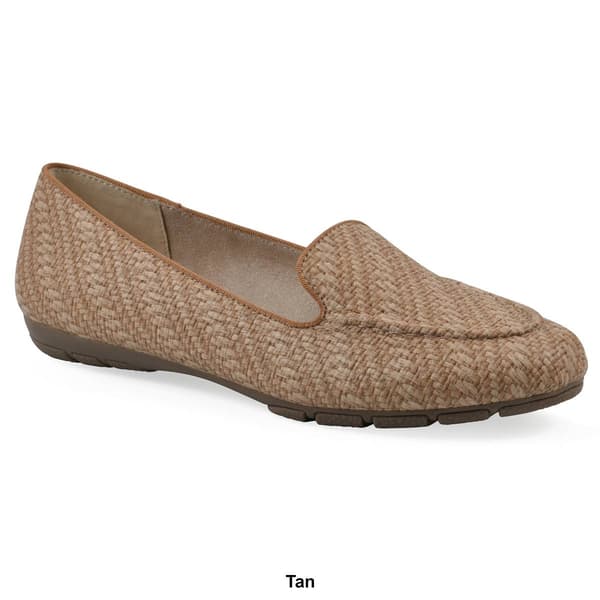 Womens Cliffs by White Mountain Gutsy Moc Loafers