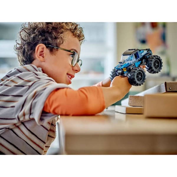 LEGO&#174; CITY Blue Monster Truck