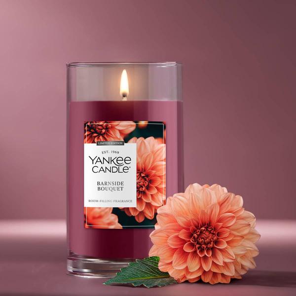 Yankee Candle(R) Barnside Bouquet Medium Pillar Candle